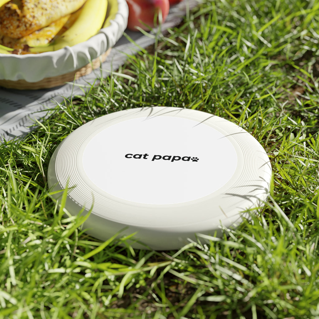 cat papa. ™ Frisbee